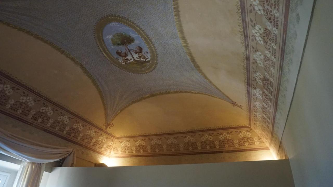 Palazzo De Fabritiis Bed & Breakfast Rosciano  Eksteriør bilde