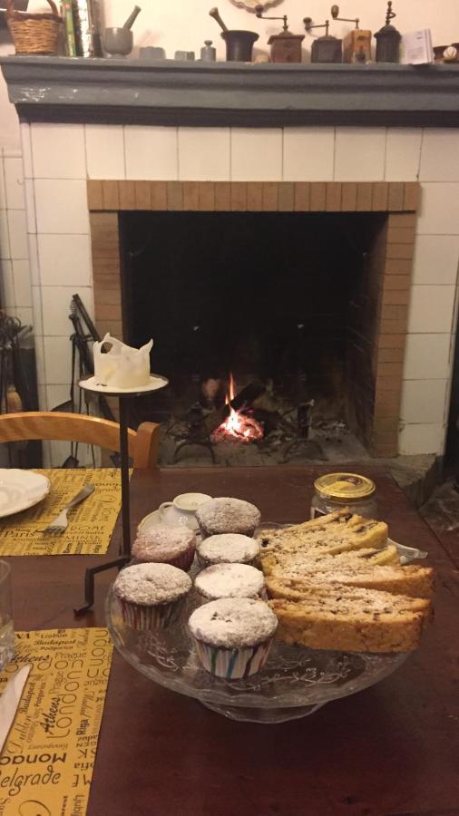 Palazzo De Fabritiis Bed & Breakfast Rosciano  Eksteriør bilde